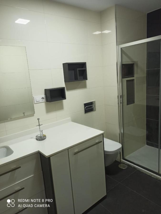 Hogar Aroalia, apartamento super céntrico!! Ourense Esterno foto